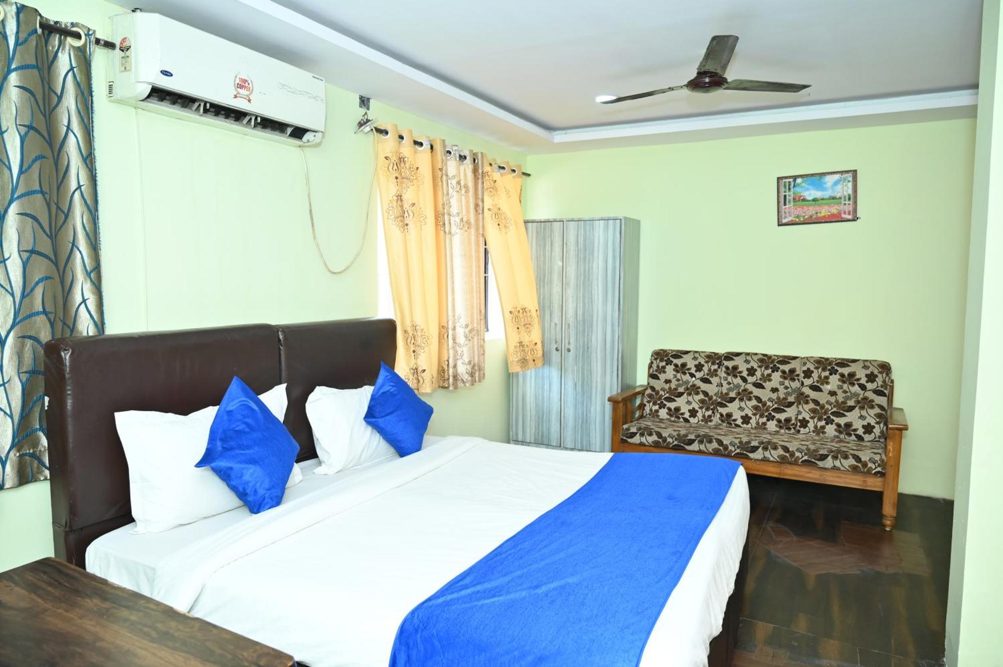 Hotel Ankitha Grand Hyderabad Exterior photo